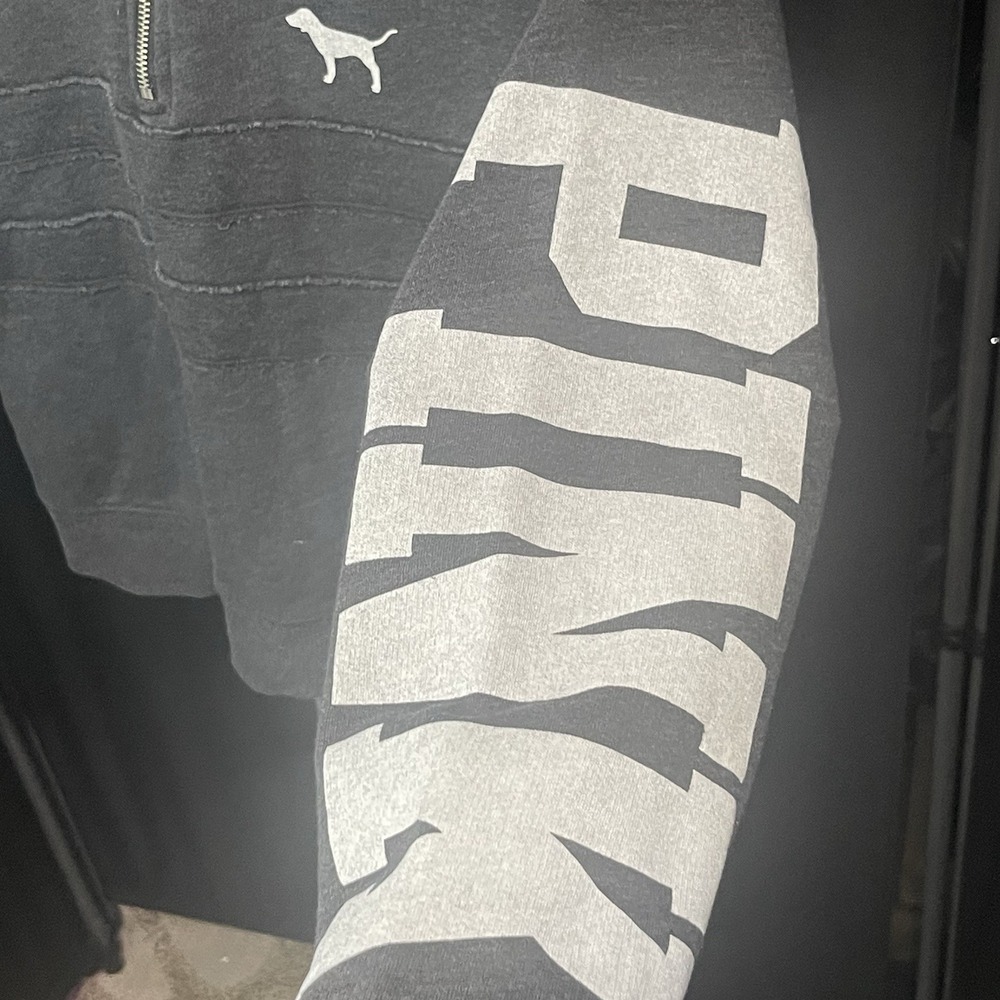 Victoria's Secret Pink Tan Women's Sweatshirt Size Medium - Picture 3 of 8